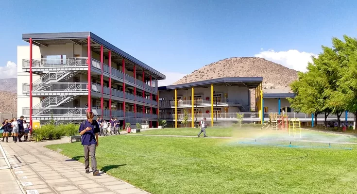 Lincoln International Academy Chicureo